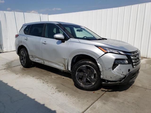 Photo 3 VIN: 5N1BT3BA9RC695352 - NISSAN ROGUE 