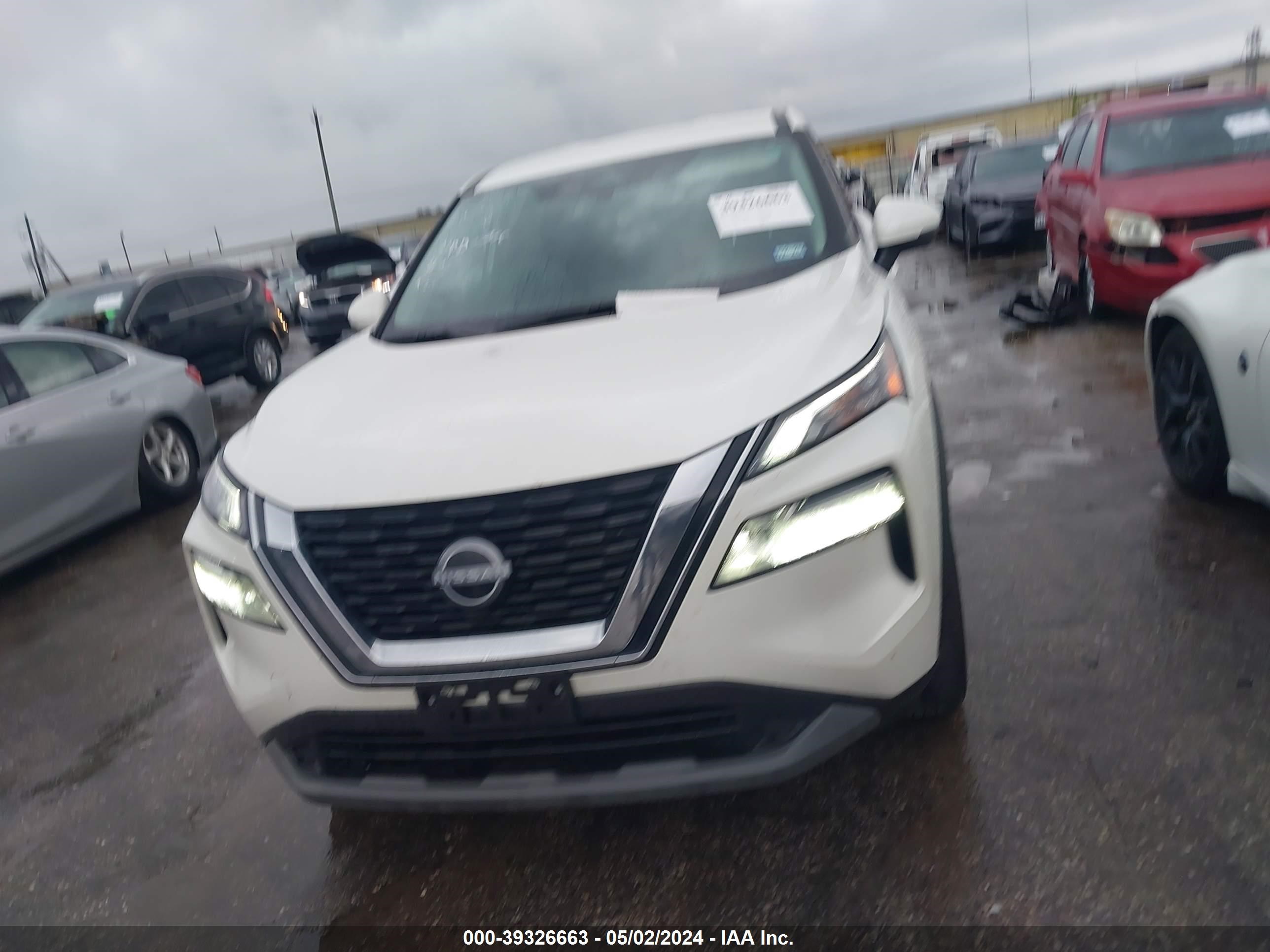 Photo 11 VIN: 5N1BT3BAXPC747391 - NISSAN ROGUE 