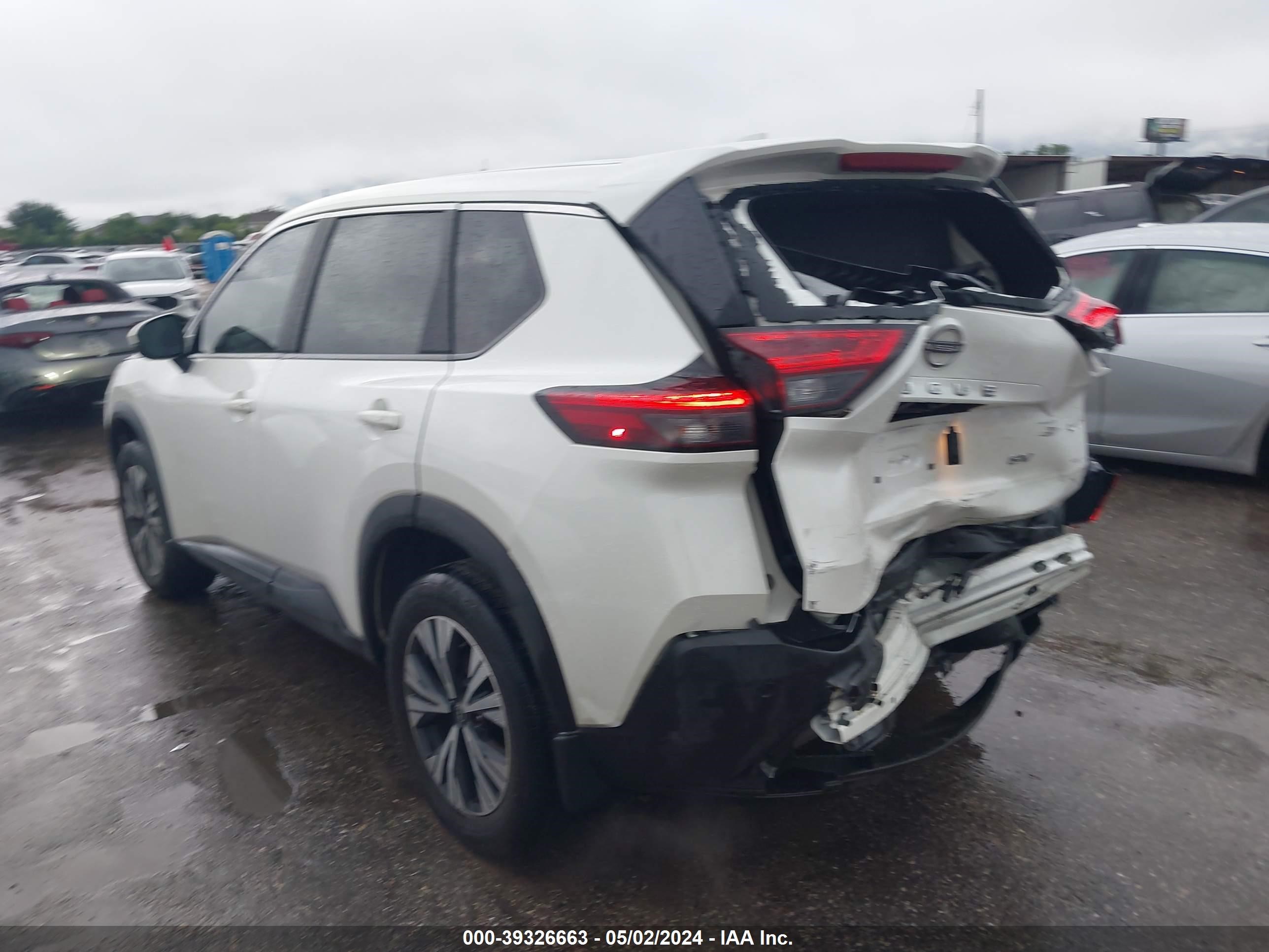 Photo 2 VIN: 5N1BT3BAXPC747391 - NISSAN ROGUE 