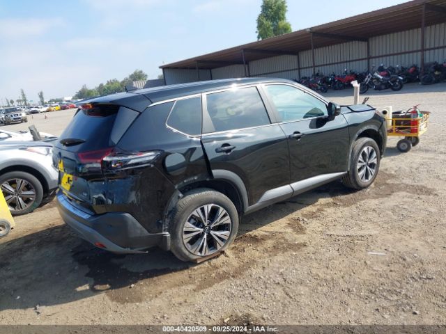 Photo 3 VIN: 5N1BT3BAXPC760027 - NISSAN ROGUE 