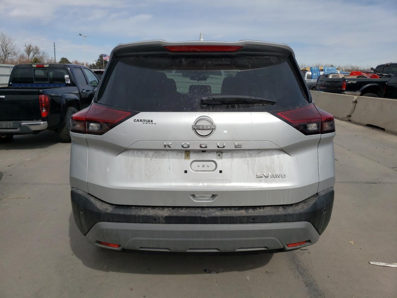 Photo 5 VIN: 5N1BT3BB0NC677499 - NISSAN ROGUE 