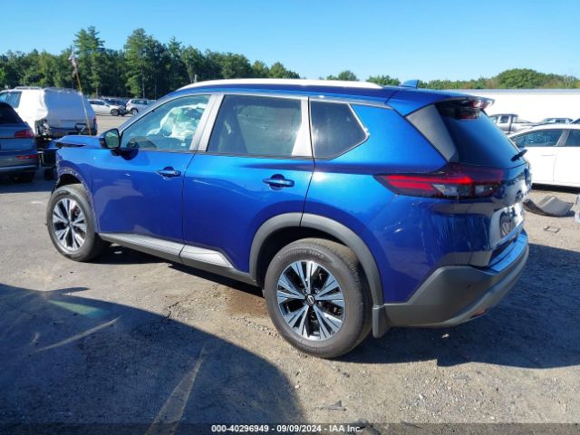 Photo 2 VIN: 5N1BT3BB1NC702796 - NISSAN ROGUE 