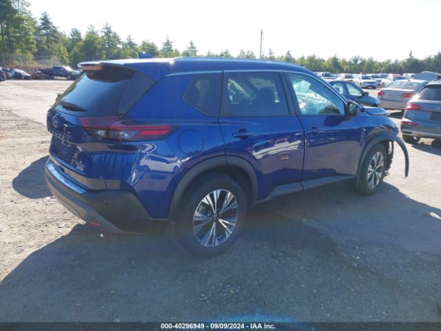 Photo 3 VIN: 5N1BT3BB1NC702796 - NISSAN ROGUE 