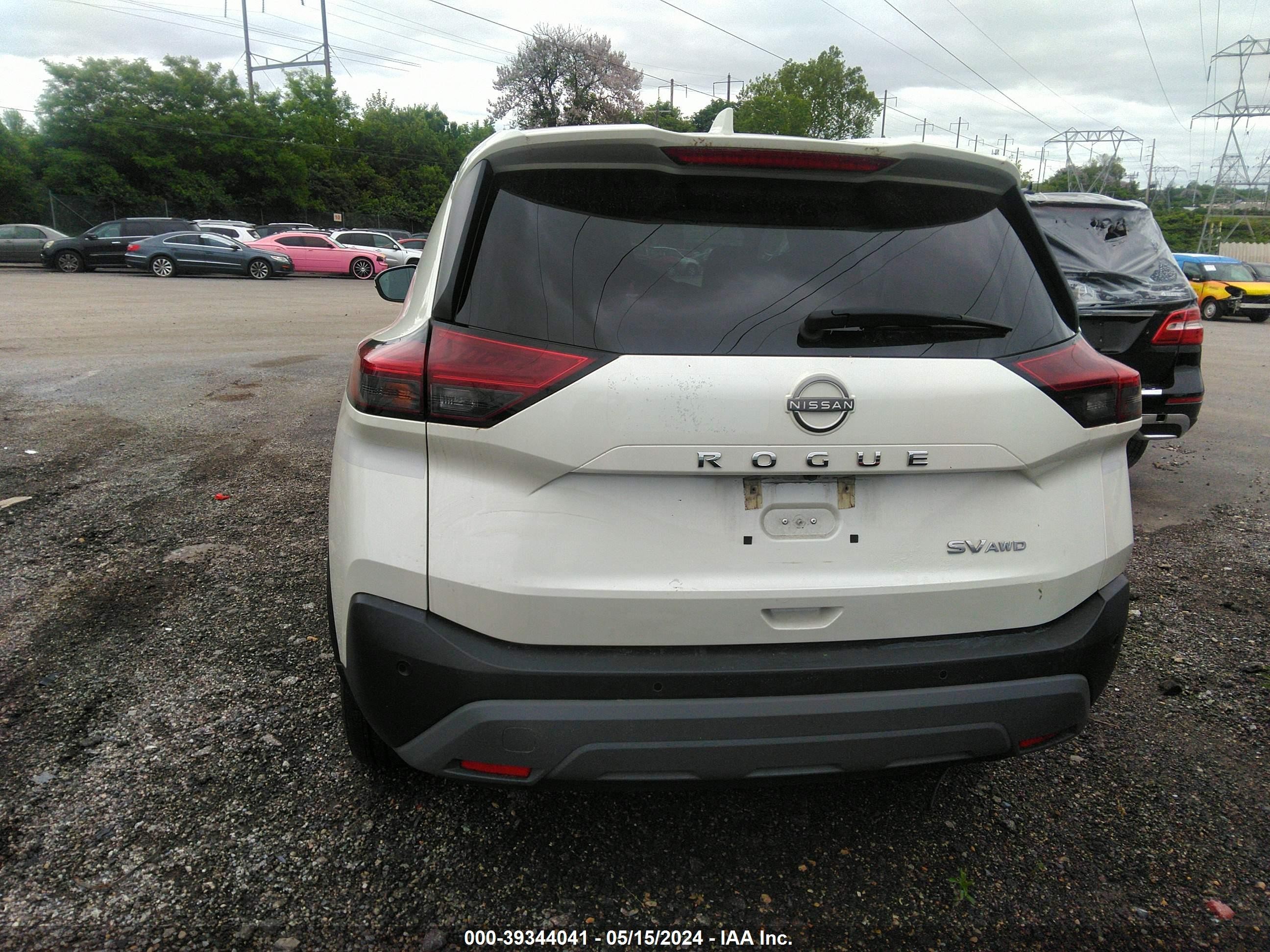 Photo 16 VIN: 5N1BT3BB2PC748771 - NISSAN ROGUE 