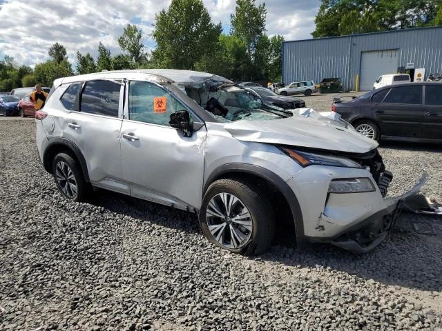 Photo 3 VIN: 5N1BT3BB2PC838874 - NISSAN ROGUE SV 