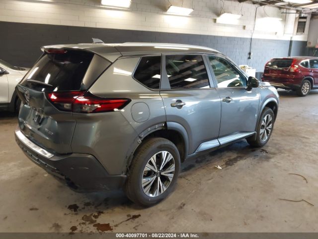 Photo 3 VIN: 5N1BT3BB2PC944886 - NISSAN ROGUE 