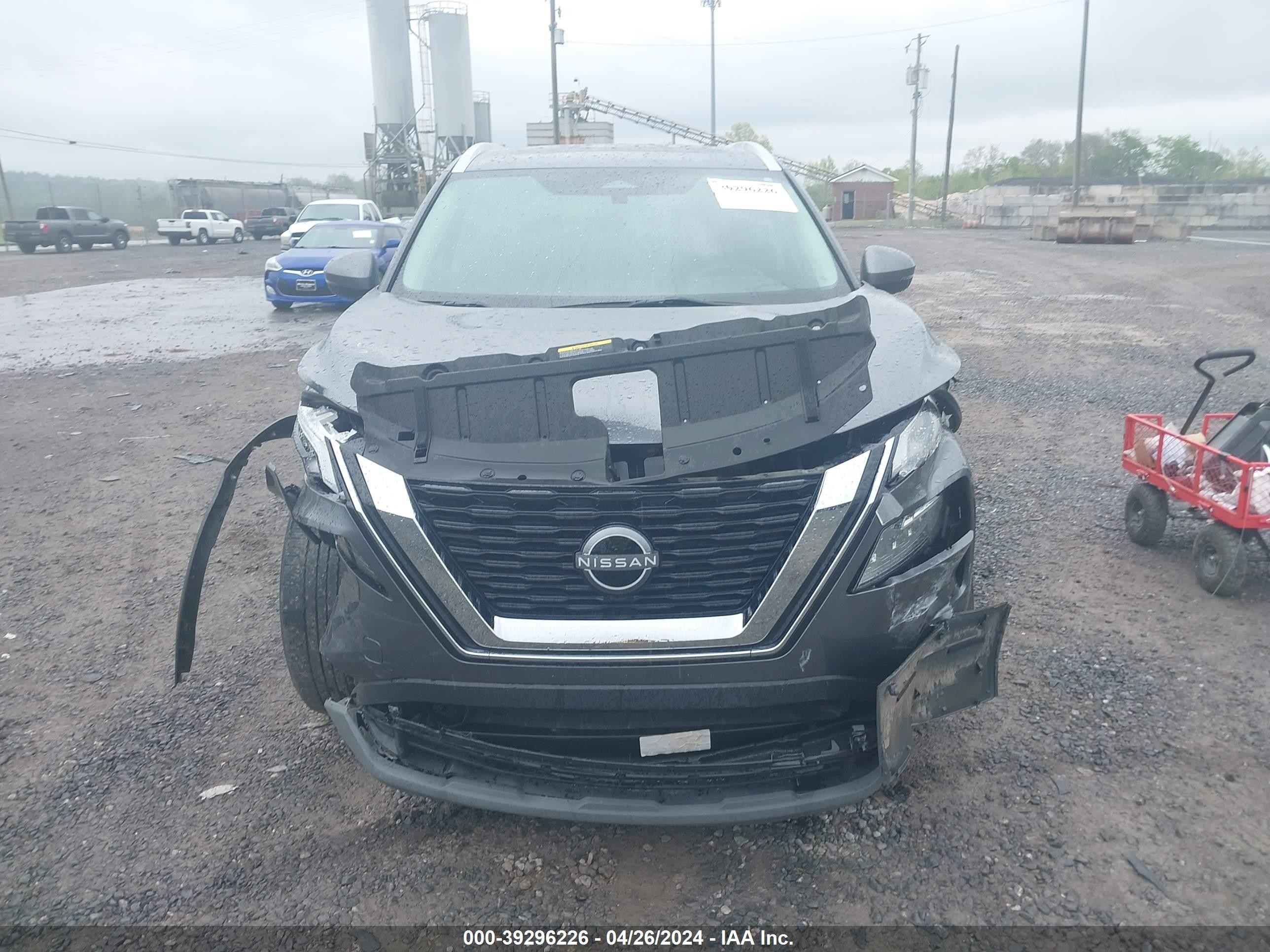 Photo 11 VIN: 5N1BT3BB3NC670031 - NISSAN ROGUE 