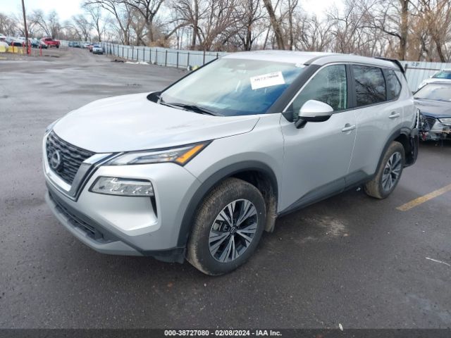 Photo 1 VIN: 5N1BT3BB3NC690828 - NISSAN ROGUE 