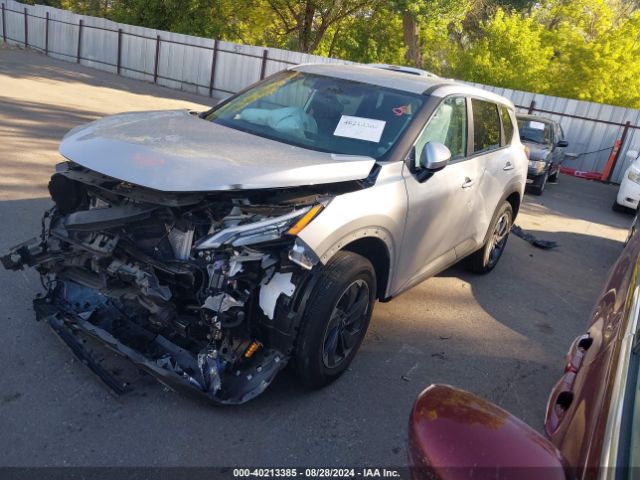 Photo 1 VIN: 5N1BT3BB3RC702918 - NISSAN ROGUE 