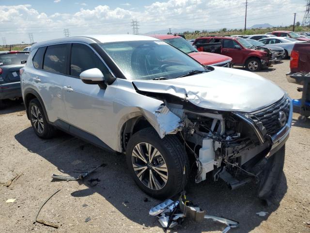 Photo 3 VIN: 5N1BT3BB4NC671611 - NISSAN ROGUE 