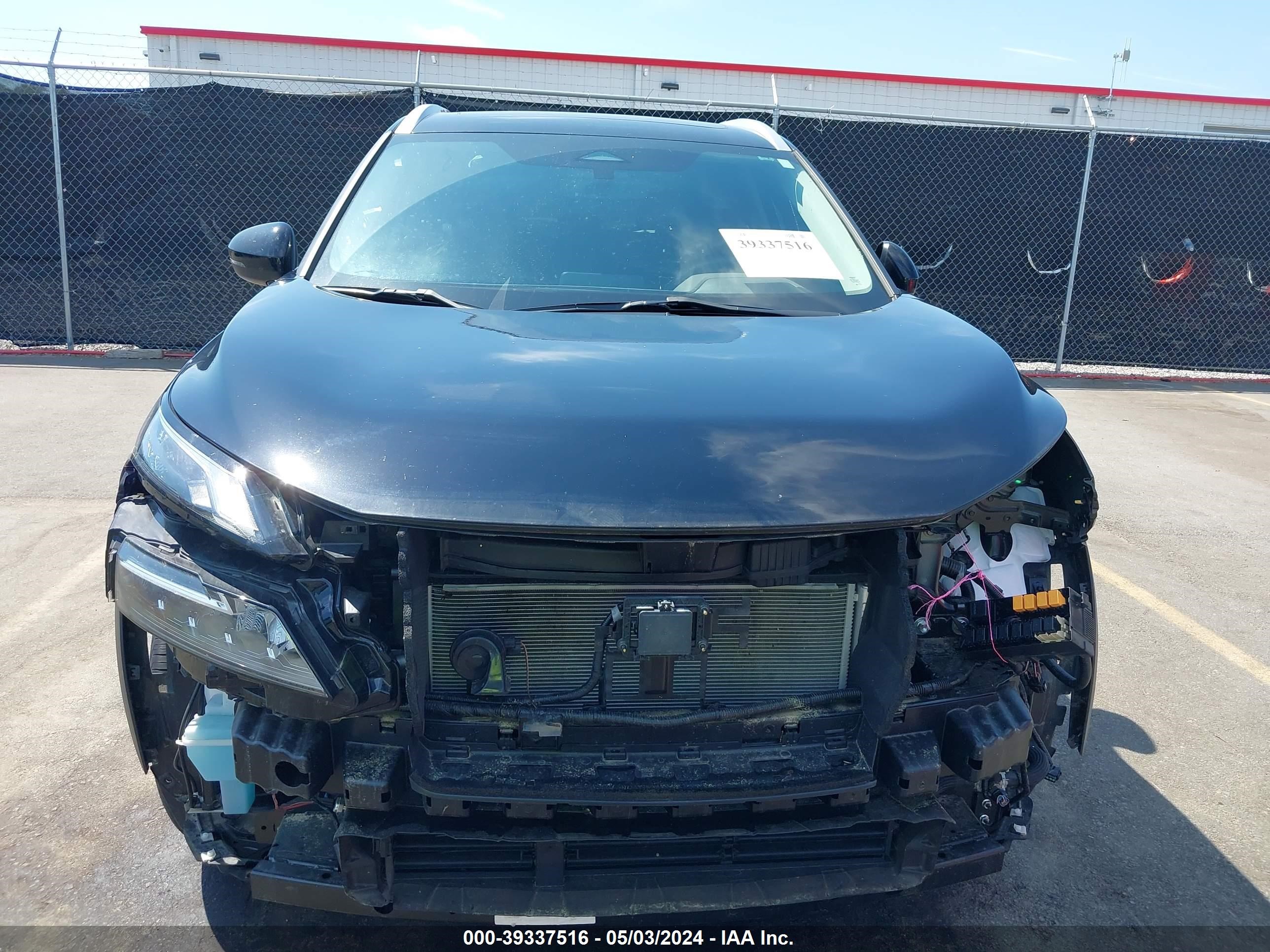 Photo 11 VIN: 5N1BT3BB4PC675421 - NISSAN ROGUE 