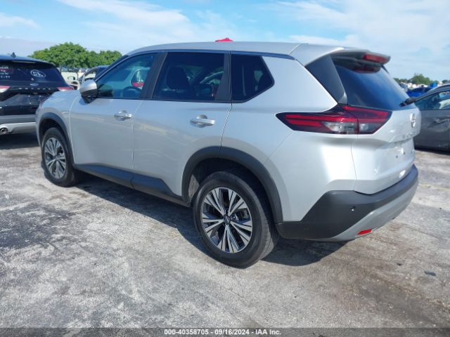 Photo 2 VIN: 5N1BT3BB4PC804399 - NISSAN ROGUE 