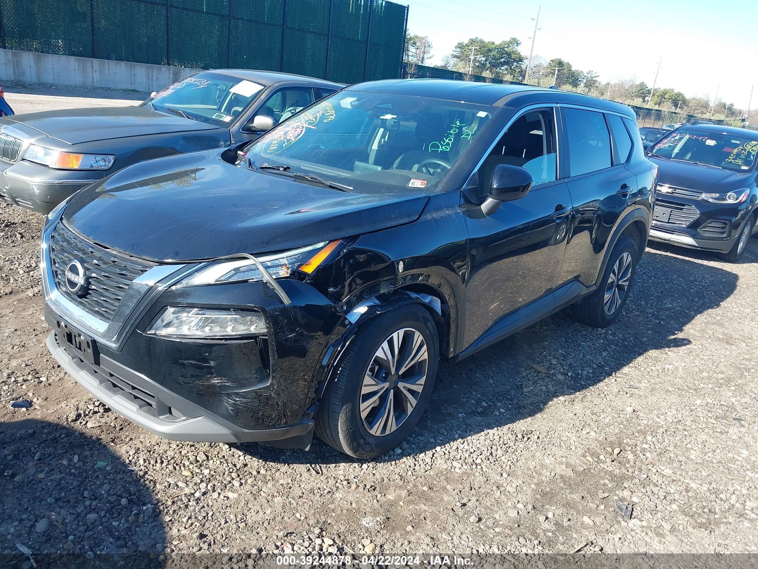 Photo 1 VIN: 5N1BT3BB4PC832932 - NISSAN ROGUE 