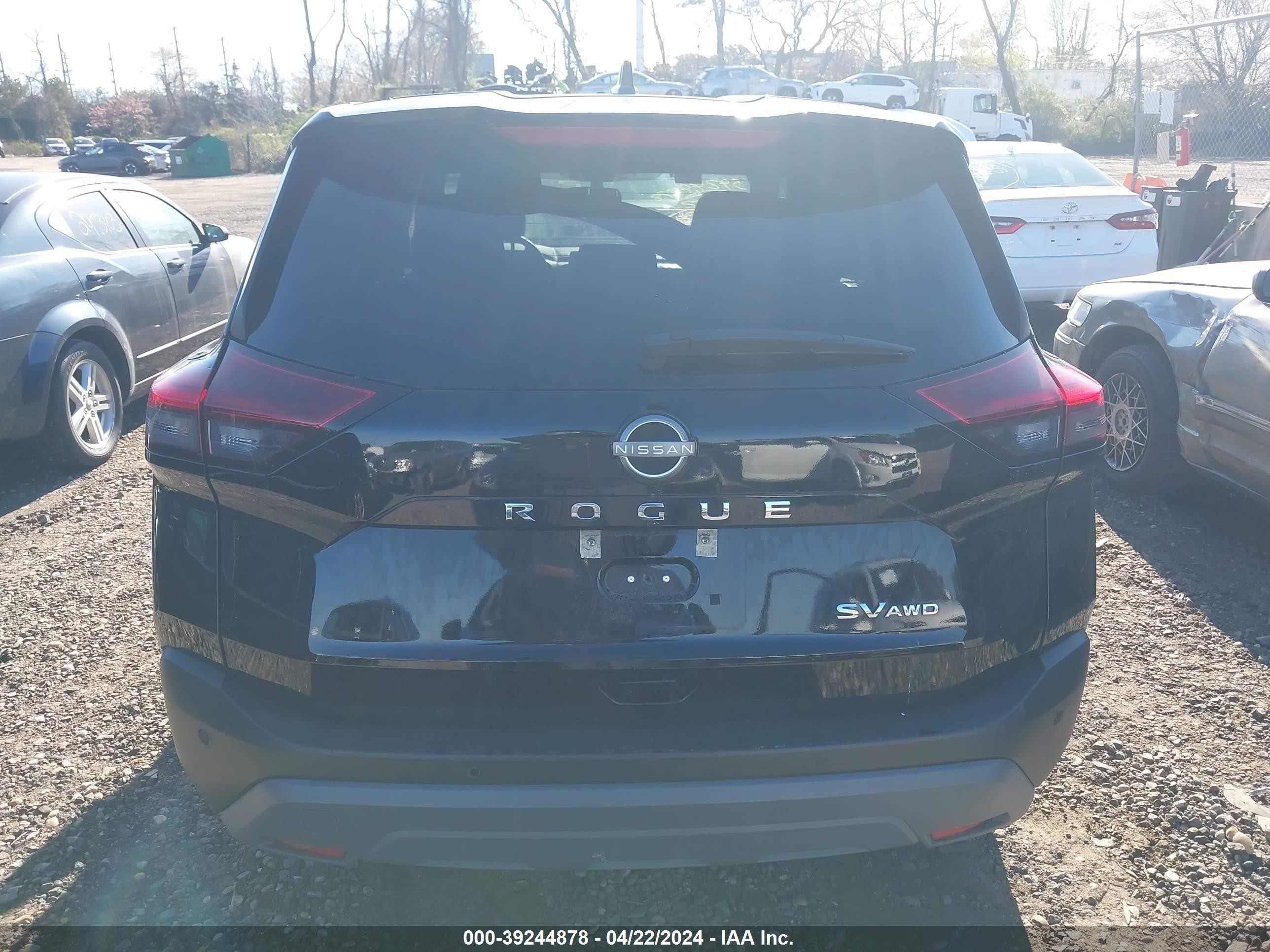 Photo 15 VIN: 5N1BT3BB4PC832932 - NISSAN ROGUE 