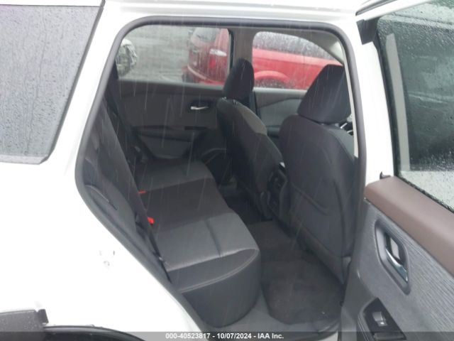 Photo 7 VIN: 5N1BT3BB4PC927748 - NISSAN ROGUE 