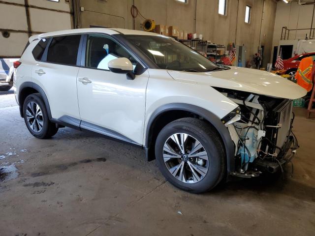 Photo 3 VIN: 5N1BT3BB5NC728043 - NISSAN ROGUE SV 