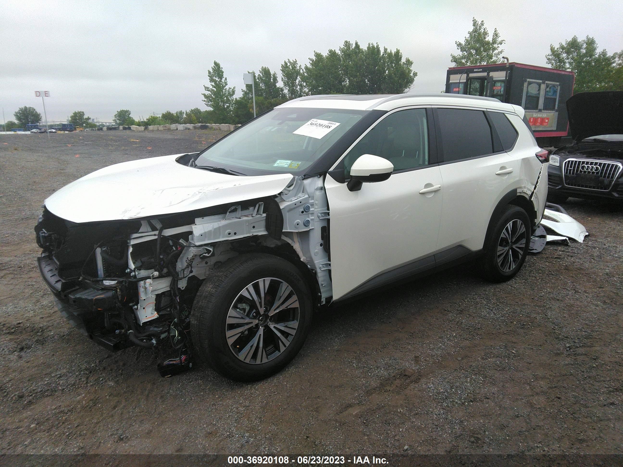 Photo 1 VIN: 5N1BT3BB5PC742219 - NISSAN ROGUE 