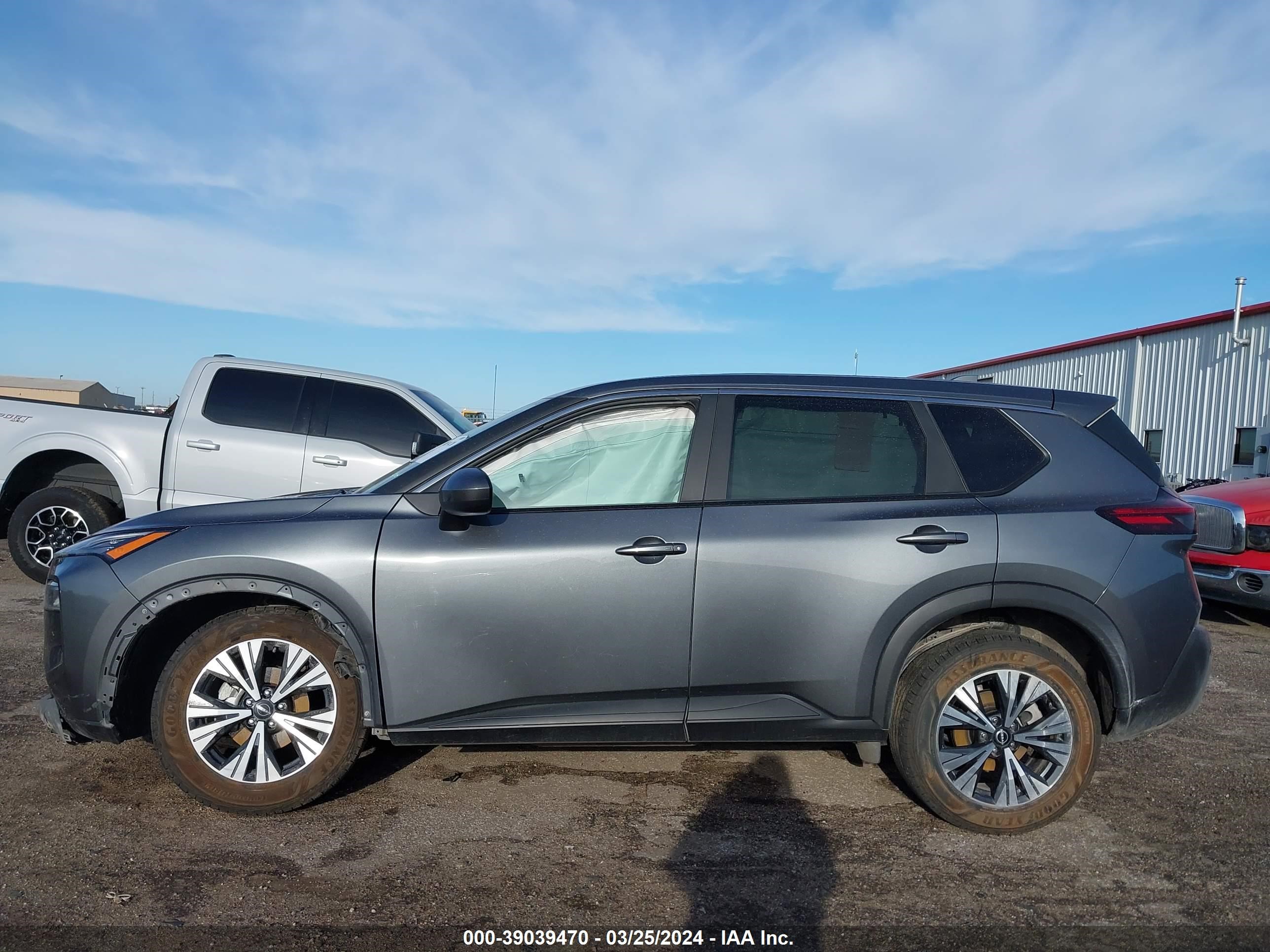 Photo 13 VIN: 5N1BT3BB5PC781456 - NISSAN ROGUE 