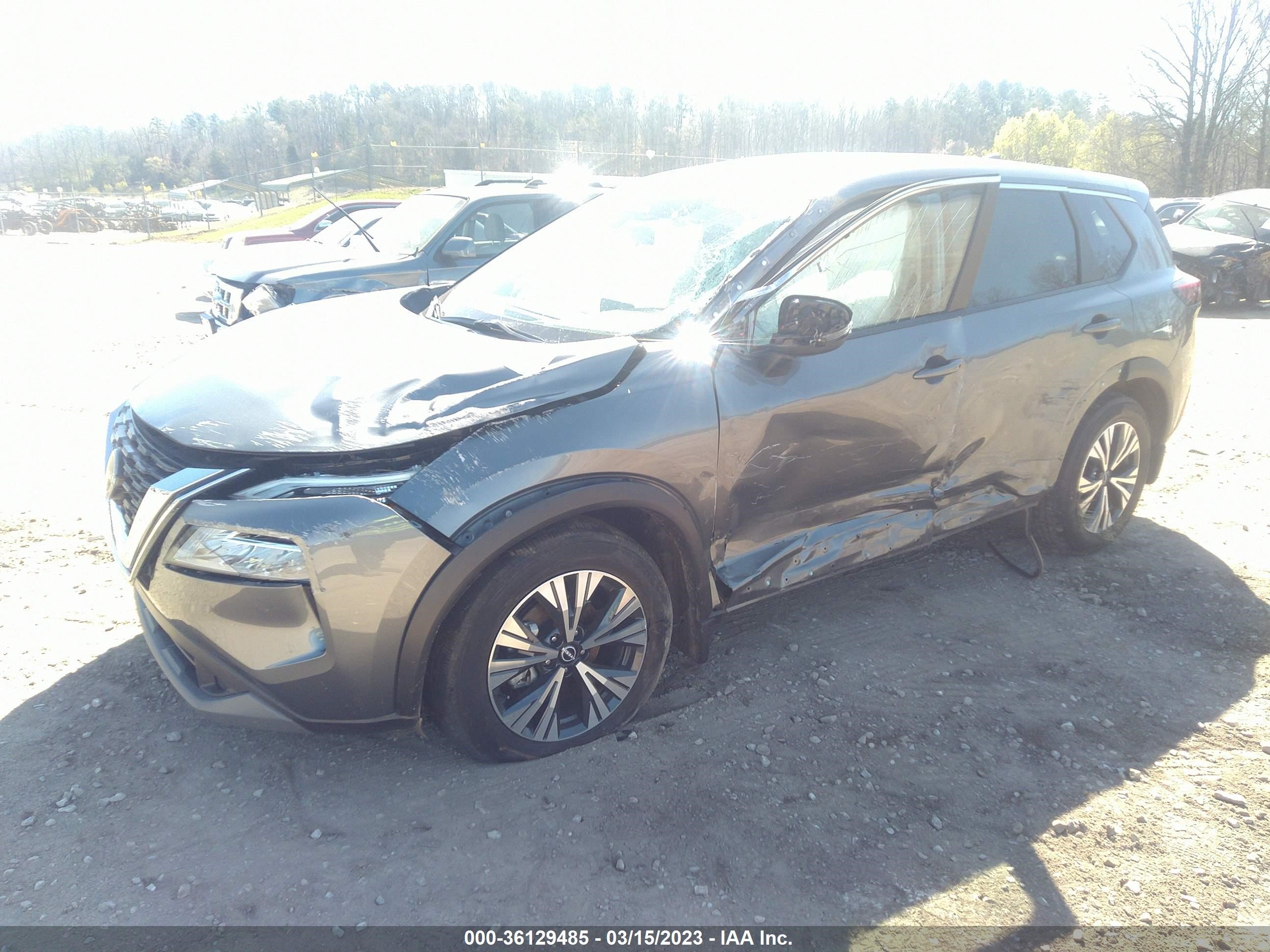 Photo 1 VIN: 5N1BT3BB6NC672176 - NISSAN ROGUE 