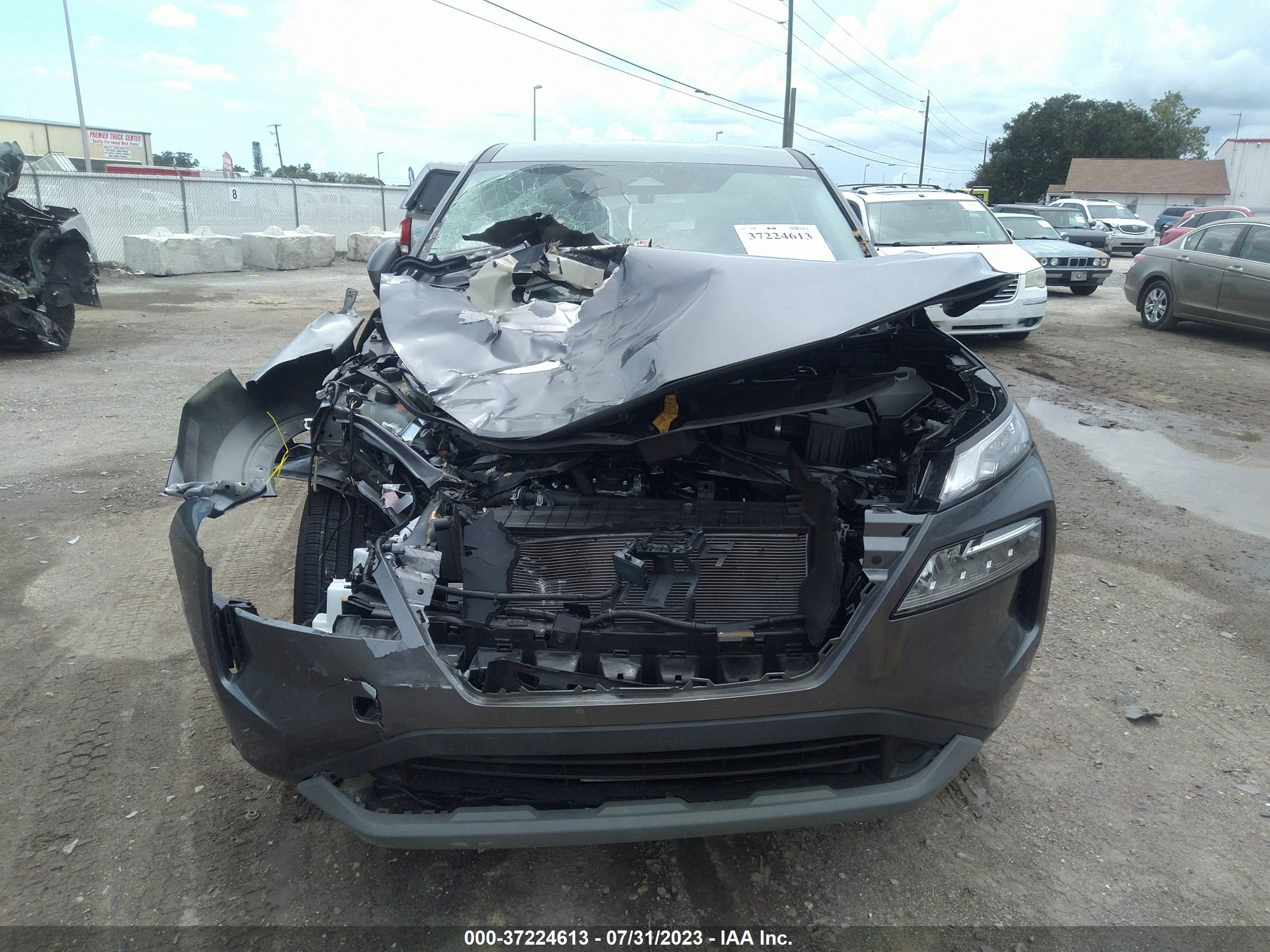 Photo 10 VIN: 5N1BT3BB7NC677595 - NISSAN ROGUE 