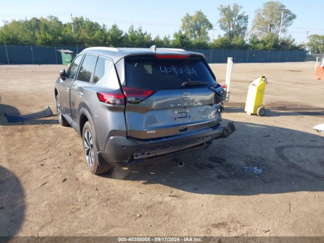 Photo 2 VIN: 5N1BT3BB7NC722910 - NISSAN ROGUE 