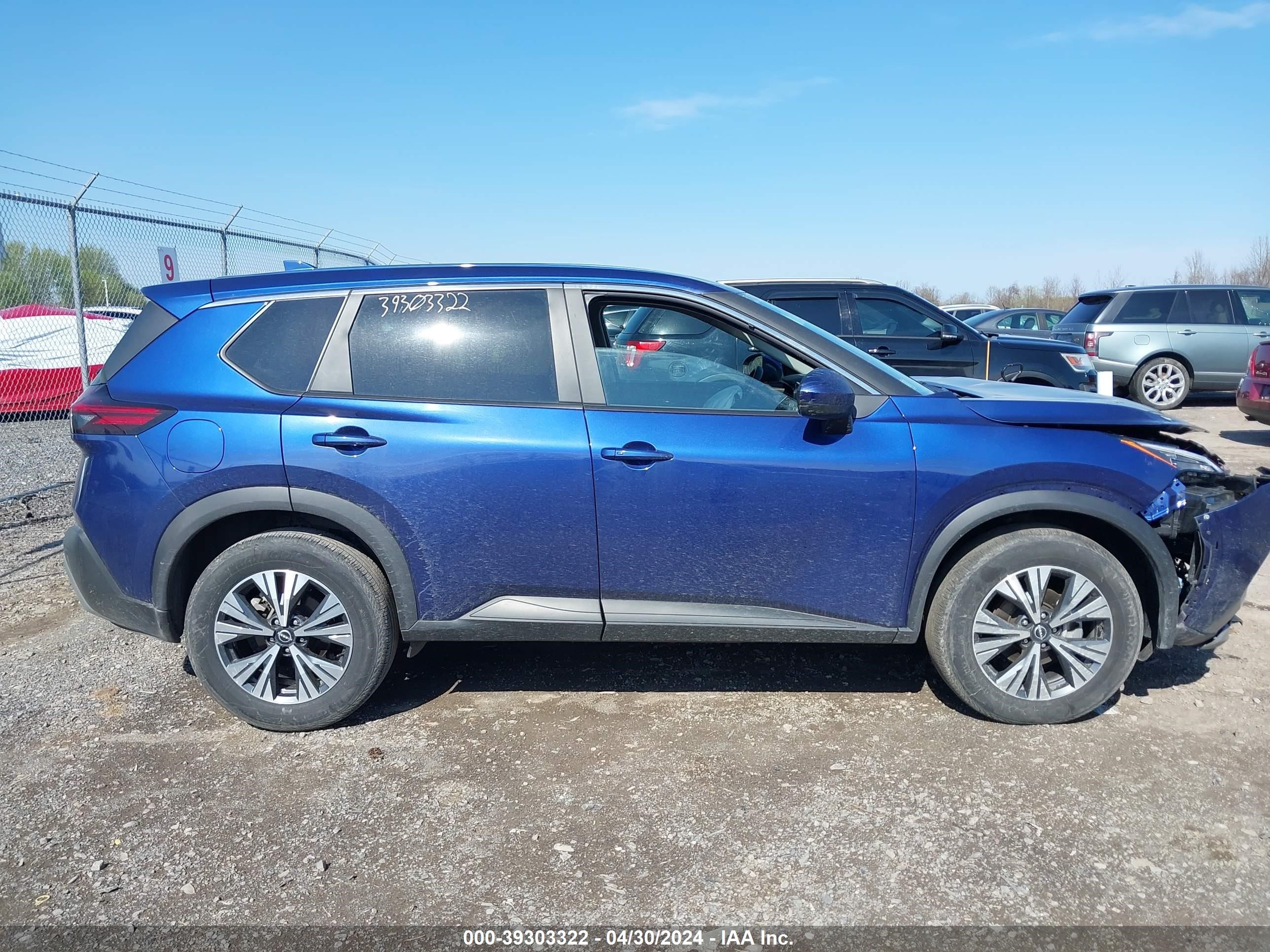 Photo 12 VIN: 5N1BT3BB7PC798422 - NISSAN ROGUE 