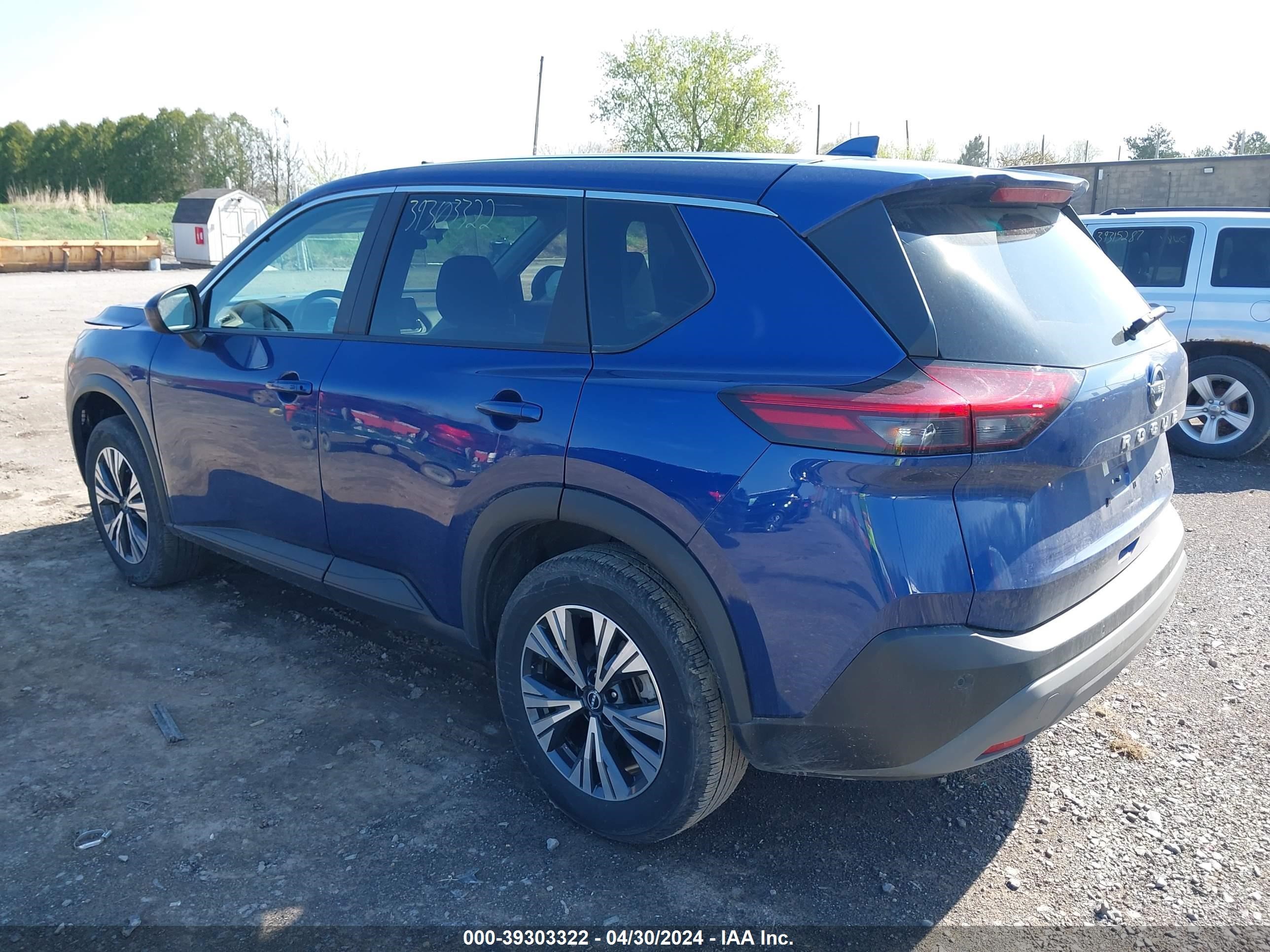 Photo 2 VIN: 5N1BT3BB7PC798422 - NISSAN ROGUE 