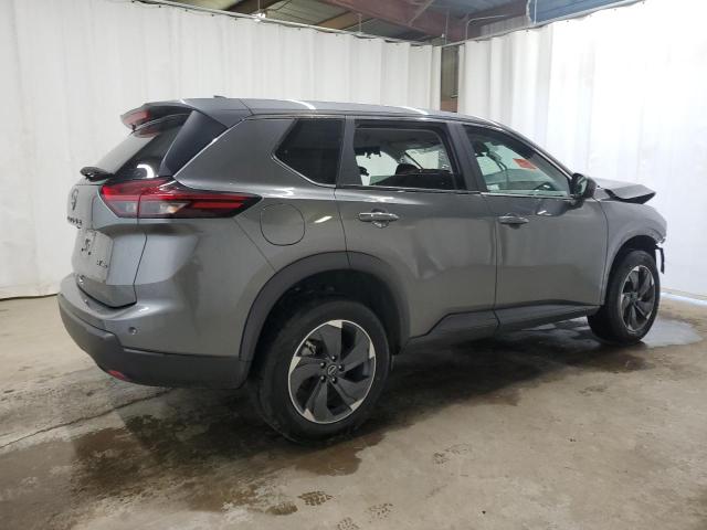 Photo 2 VIN: 5N1BT3BB7RC698484 - NISSAN ROGUE SV 