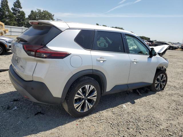 Photo 2 VIN: 5N1BT3BB8NC677959 - NISSAN ROGUE 