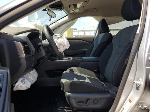 Photo 6 VIN: 5N1BT3BB8NC677959 - NISSAN ROGUE 