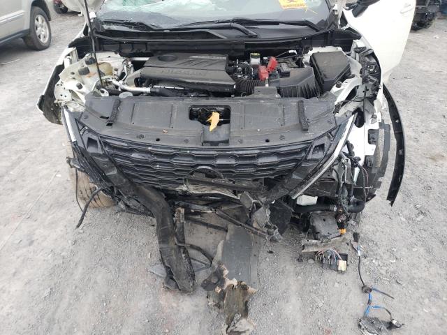 Photo 11 VIN: 5N1BT3BB8PC685093 - NISSAN ROGUE 