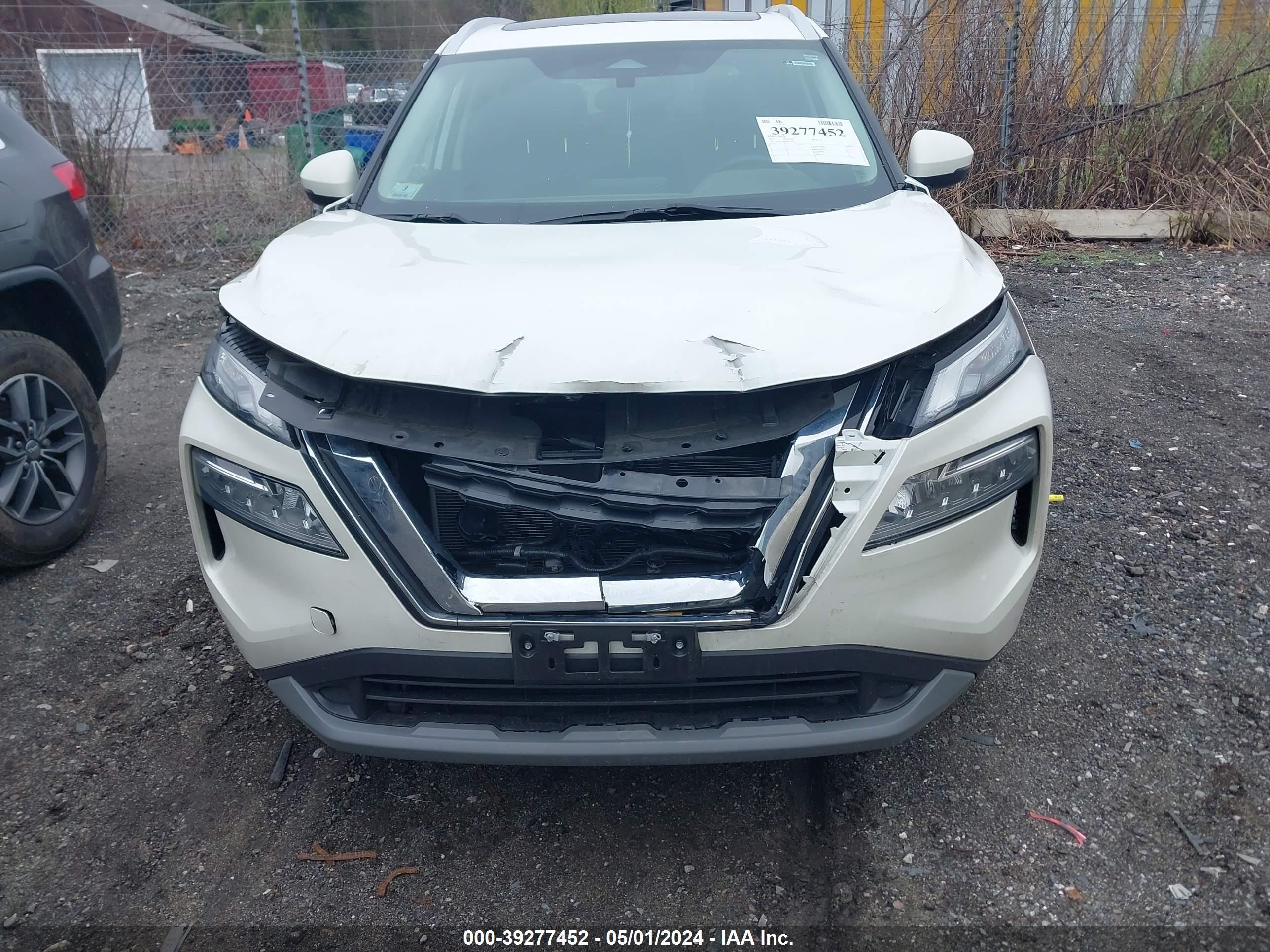 Photo 5 VIN: 5N1BT3BB8PC759175 - NISSAN ROGUE 