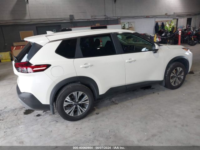 Photo 3 VIN: 5N1BT3BB8PC879672 - NISSAN ROGUE 