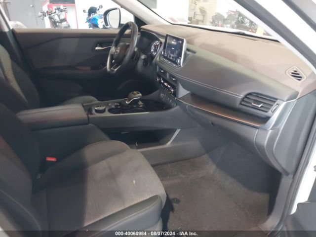 Photo 4 VIN: 5N1BT3BB8PC879672 - NISSAN ROGUE 