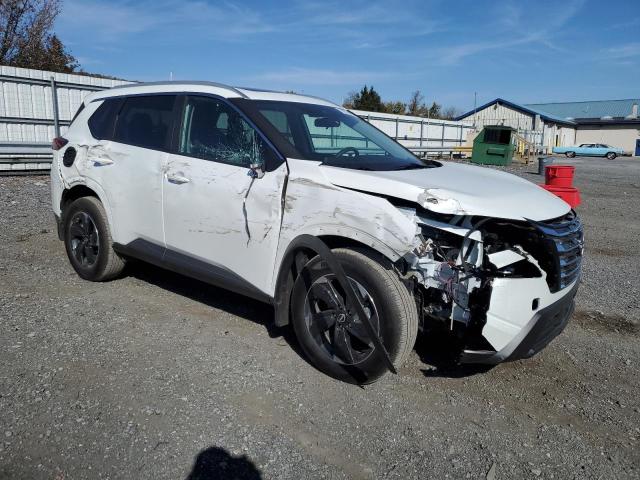 Photo 3 VIN: 5N1BT3BB8RC726759 - NISSAN ROGUE SV 