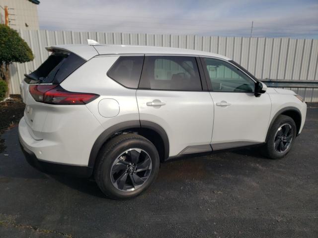 Photo 2 VIN: 5N1BT3BB8SC784375 - NISSAN ROGUE SV 