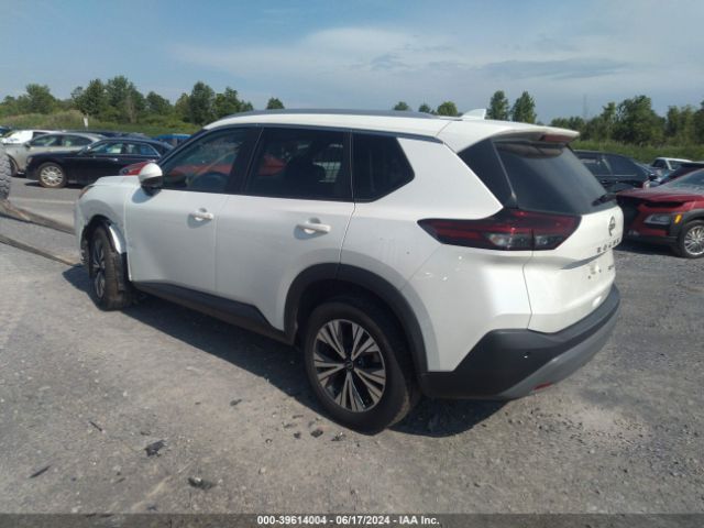 Photo 2 VIN: 5N1BT3BB9NC698254 - NISSAN ROGUE 