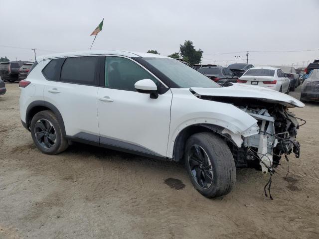 Photo 3 VIN: 5N1BT3BBXRC681825 - NISSAN ROGUE SV 