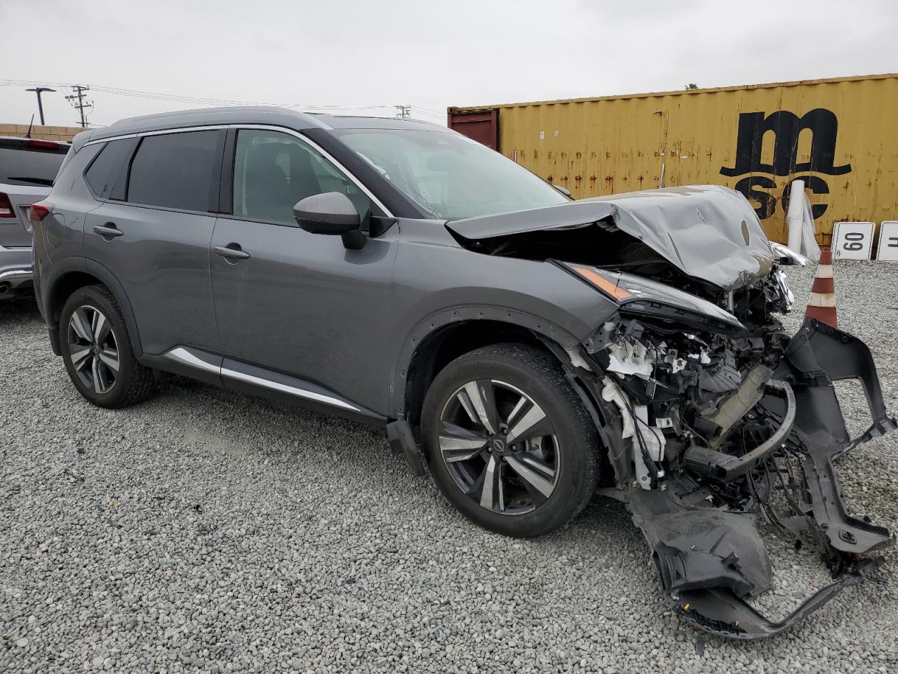 Photo 3 VIN: 5N1BT3CA2NC694021 - NISSAN ROGUE 