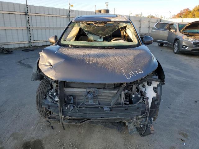 Photo 4 VIN: 5N1BT3CA2NC731357 - NISSAN ROGUE 