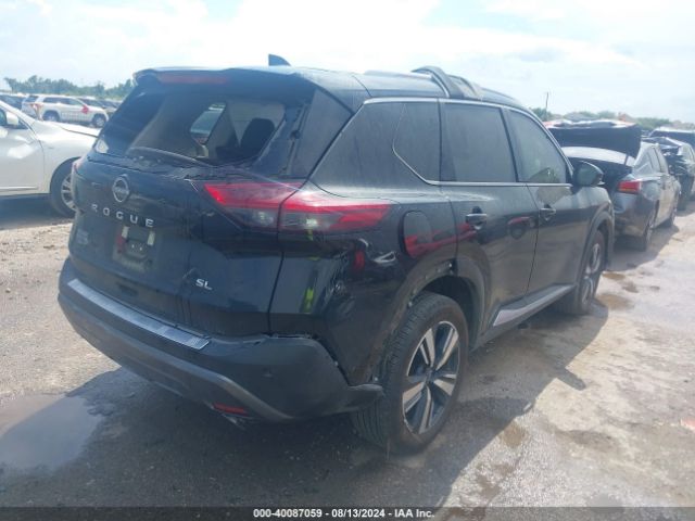 Photo 3 VIN: 5N1BT3CA2PC882461 - NISSAN ROGUE 