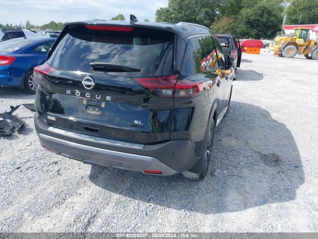 Photo 3 VIN: 5N1BT3CA5PC865332 - NISSAN ROGUE 