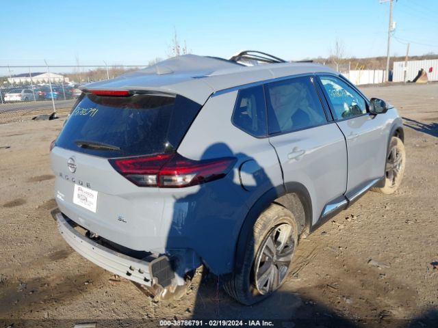 Photo 3 VIN: 5N1BT3CA6PC901500 - NISSAN ROGUE 