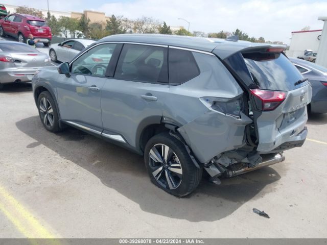 Photo 2 VIN: 5N1BT3CA8NC705166 - NISSAN ROGUE 