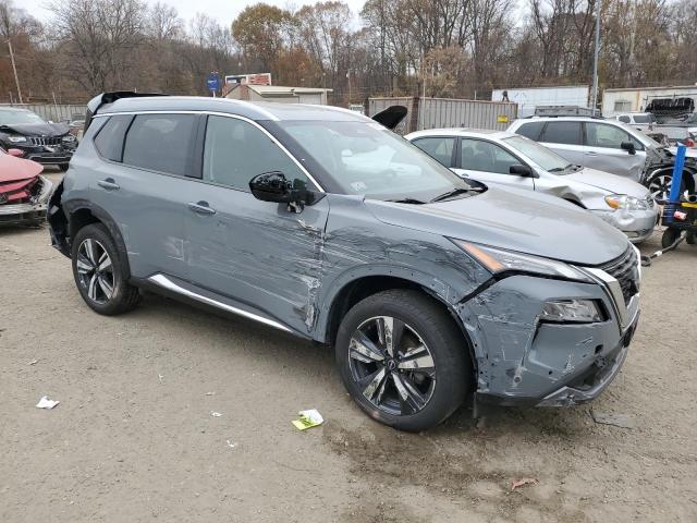 Photo 3 VIN: 5N1BT3CB0PC800932 - NISSAN ROGUE SL 