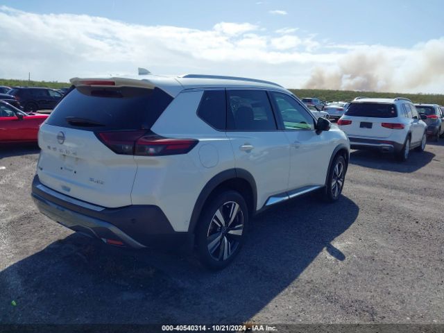 Photo 3 VIN: 5N1BT3CB2PC751569 - NISSAN ROGUE 