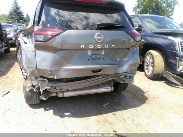 Photo 5 VIN: 5N1BT3CB3NC720831 - NISSAN ROGUE 