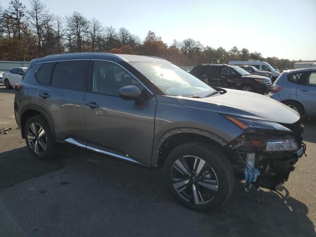 Photo 3 VIN: 5N1BT3CB5PC874623 - NISSAN ROGUE SL 