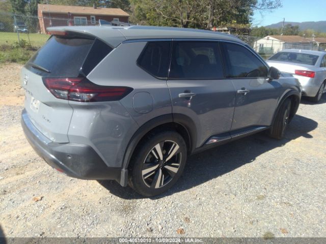 Photo 3 VIN: 5N1BT3CB7PC747047 - NISSAN ROGUE 