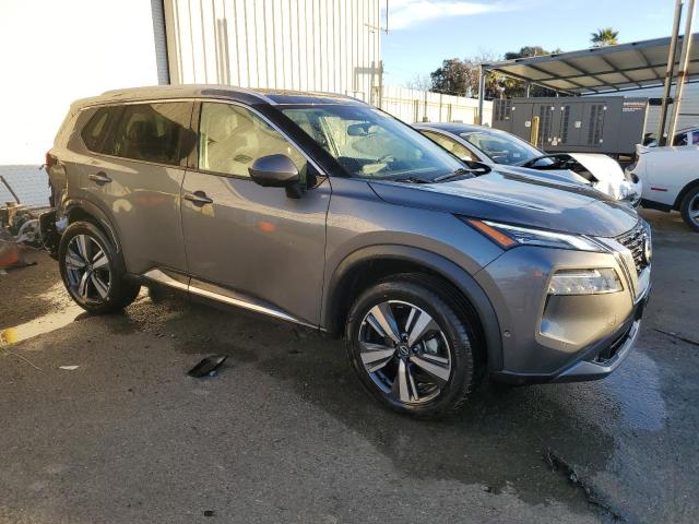 Photo 3 VIN: 5N1BT3CB7PC790657 - NISSAN ROGUE 